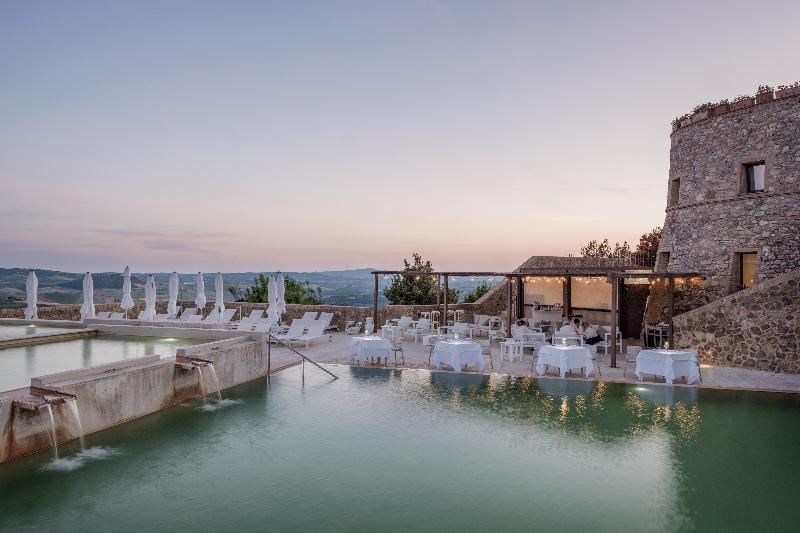 Castello Di Velona, Resort Thermal SPA & Winery - Havuz