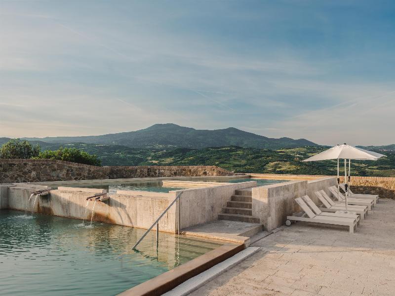 Castello Di Velona, Resort Thermal SPA & Winery - Havuz