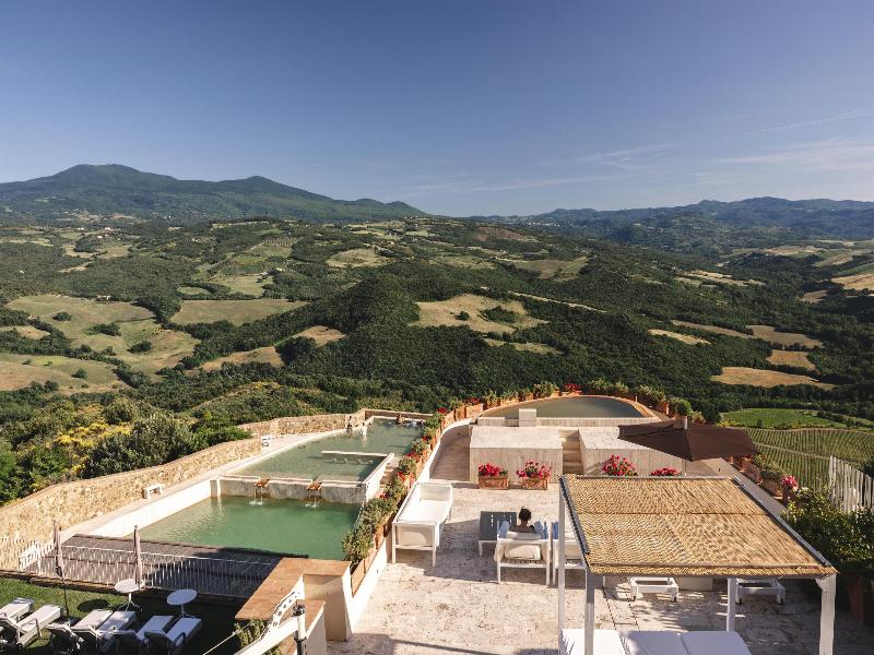 Castello Di Velona, Resort Thermal SPA & Winery - Havuz
