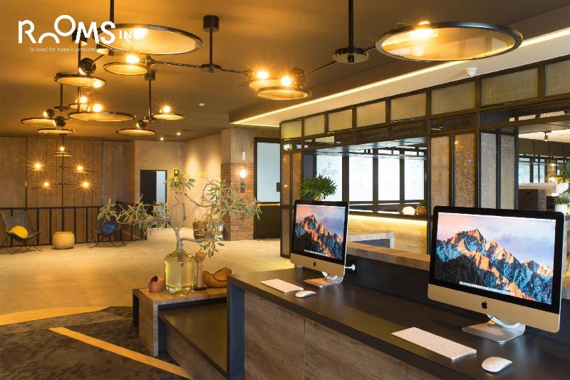 Rooms Inc Hotel Pemuda - Lobi