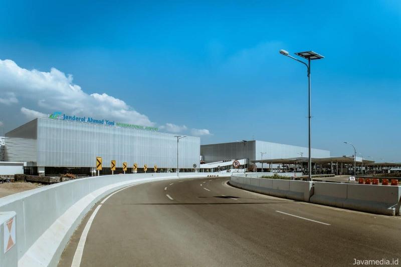 The Azana Hotel Airport Semarang - Genel