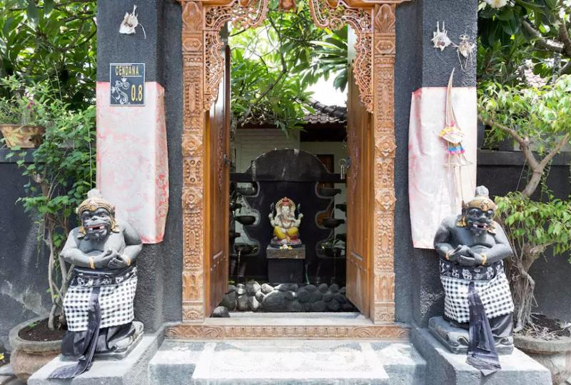 Gusti Homestay Bali - Genel