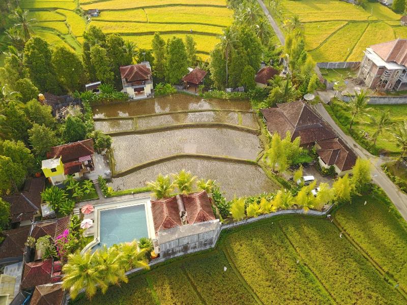 Atres Villa - Genel