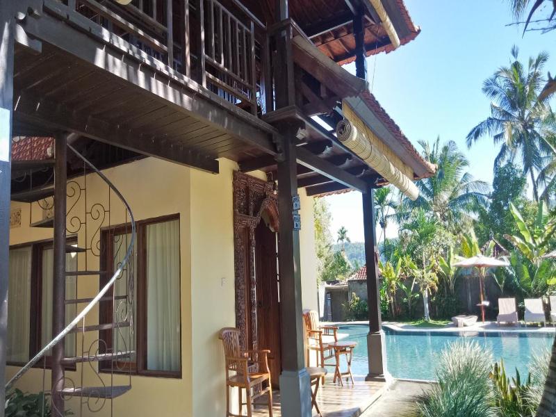 Atres Villa - Genel