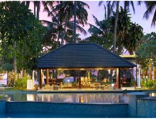 Mangsit Suites By Holiday Resort Lombok fotoÄŸrafÄ±