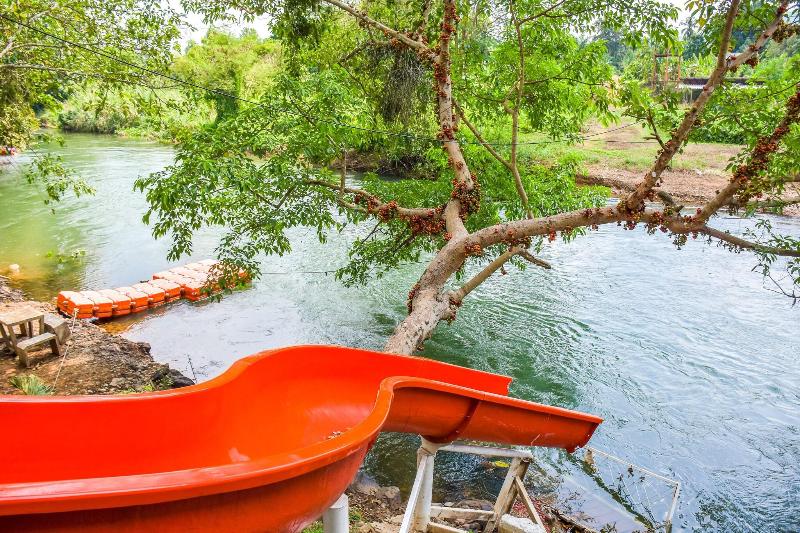 Nana River Kaeng Krachan - Genel