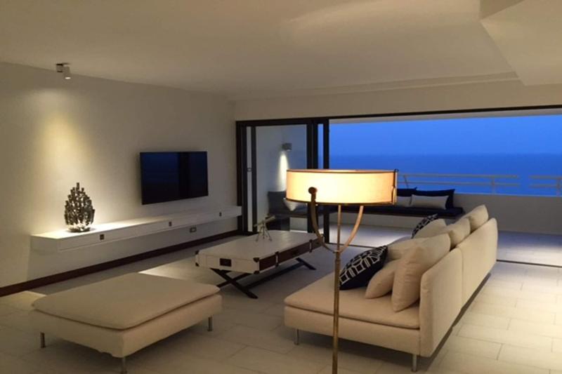 Yambay Hua Hin Beachfront - Oda