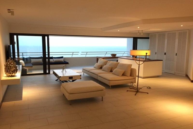 Yambay Hua Hin Beachfront - Oda