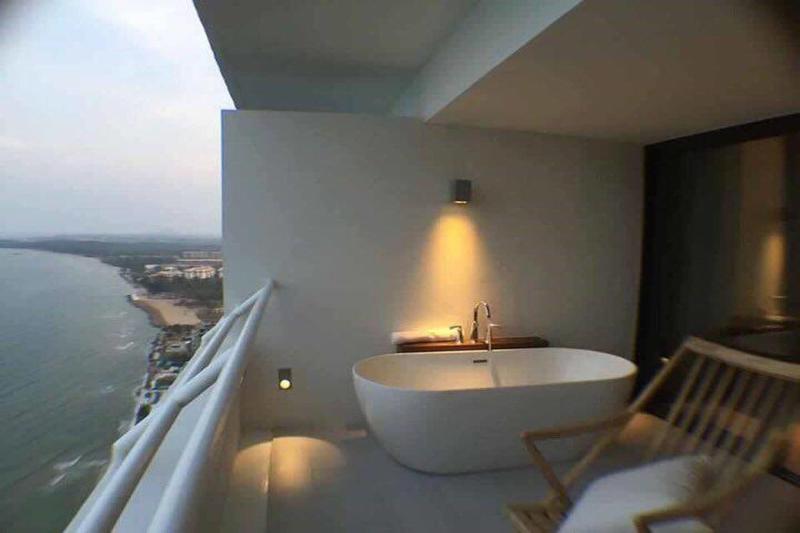 Yambay Hua Hin Beachfront - Oda