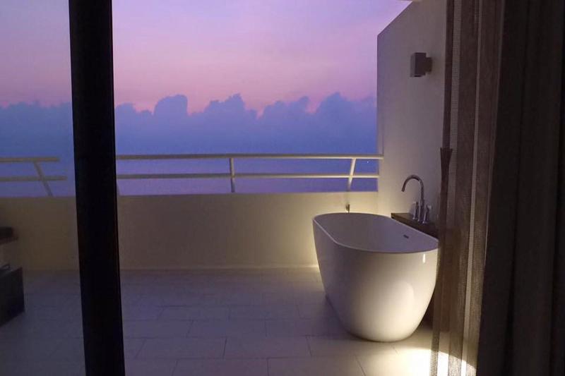 Yambay Hua Hin Beachfront - Oda