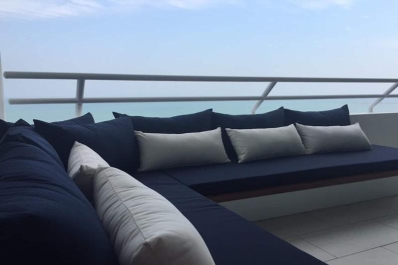 Yambay Hua Hin Beachfront - Oda