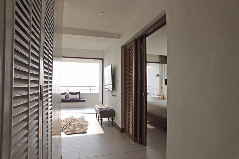 Yambay Hua Hin Beachfront - Oda