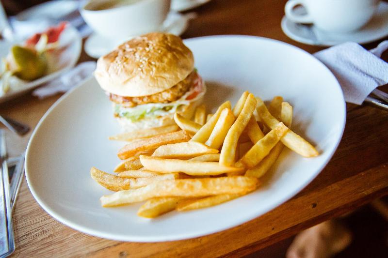 Phi Phi Phu Chalet Resort - Restoran