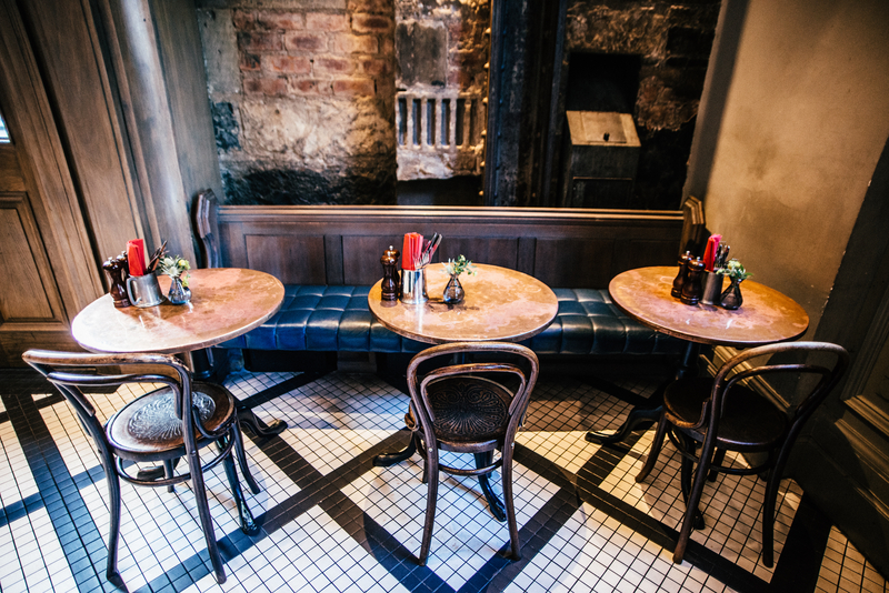 The Inn On The Mile - Bar