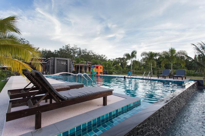 Siri Lanta Resort - Havuz