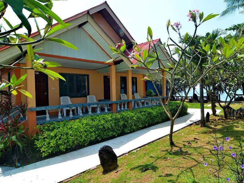 Lanta Emerald Bungalow - Genel