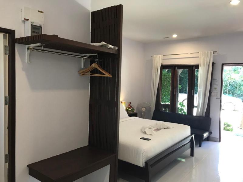 Baan Suan Rim Klong Resort - Oda
