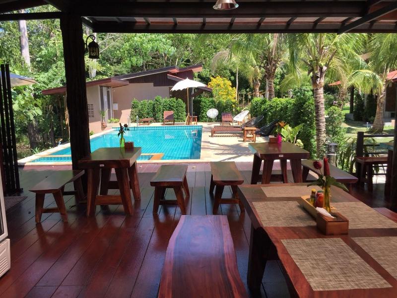 Baan Suan Rim Klong Resort - Restoran
