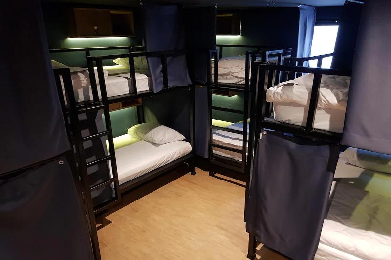 Borbaboom Phuket Poshtel and Hostel SHA by ZUZU - Oda