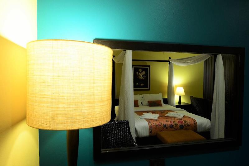 Baan Phuanda Phuket - Oda
