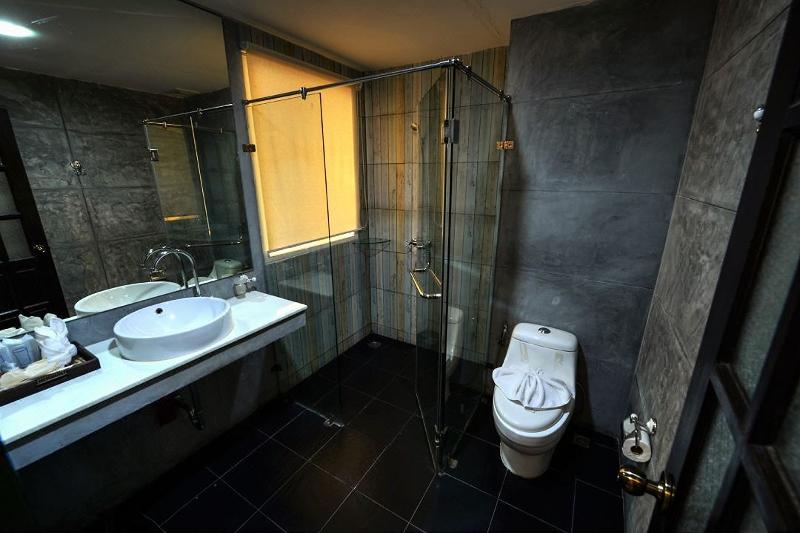 Baan Phuanda Phuket - Oda