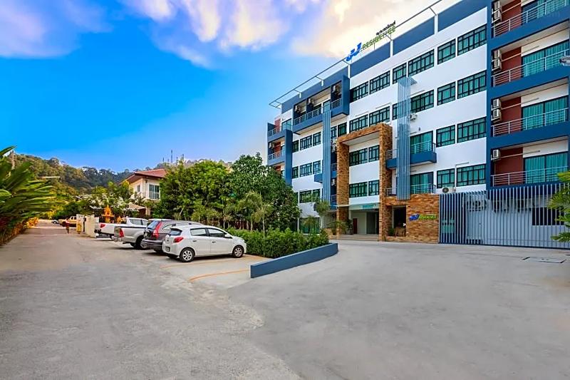 JJ Residence Phuket Town by ZUZU - Genel