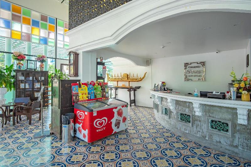 Grand Supicha City Hotel - Lobi