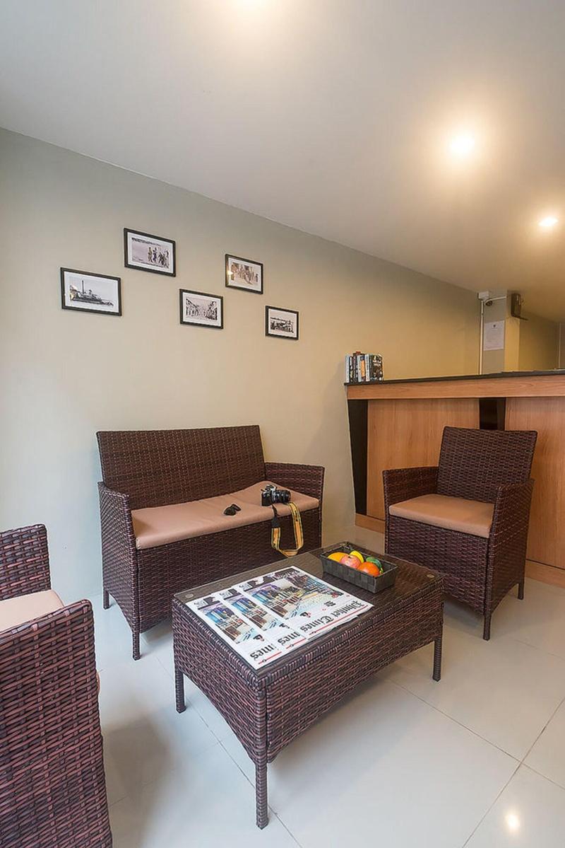 Green Leaf Hostel - Lobi