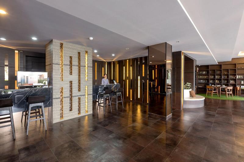 The Regent Phuket Bangtao Beach - Lobi