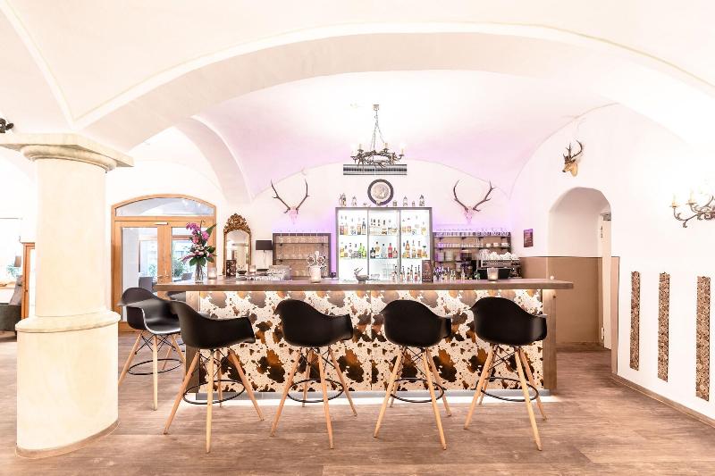 Sauerlacher Post - Bar