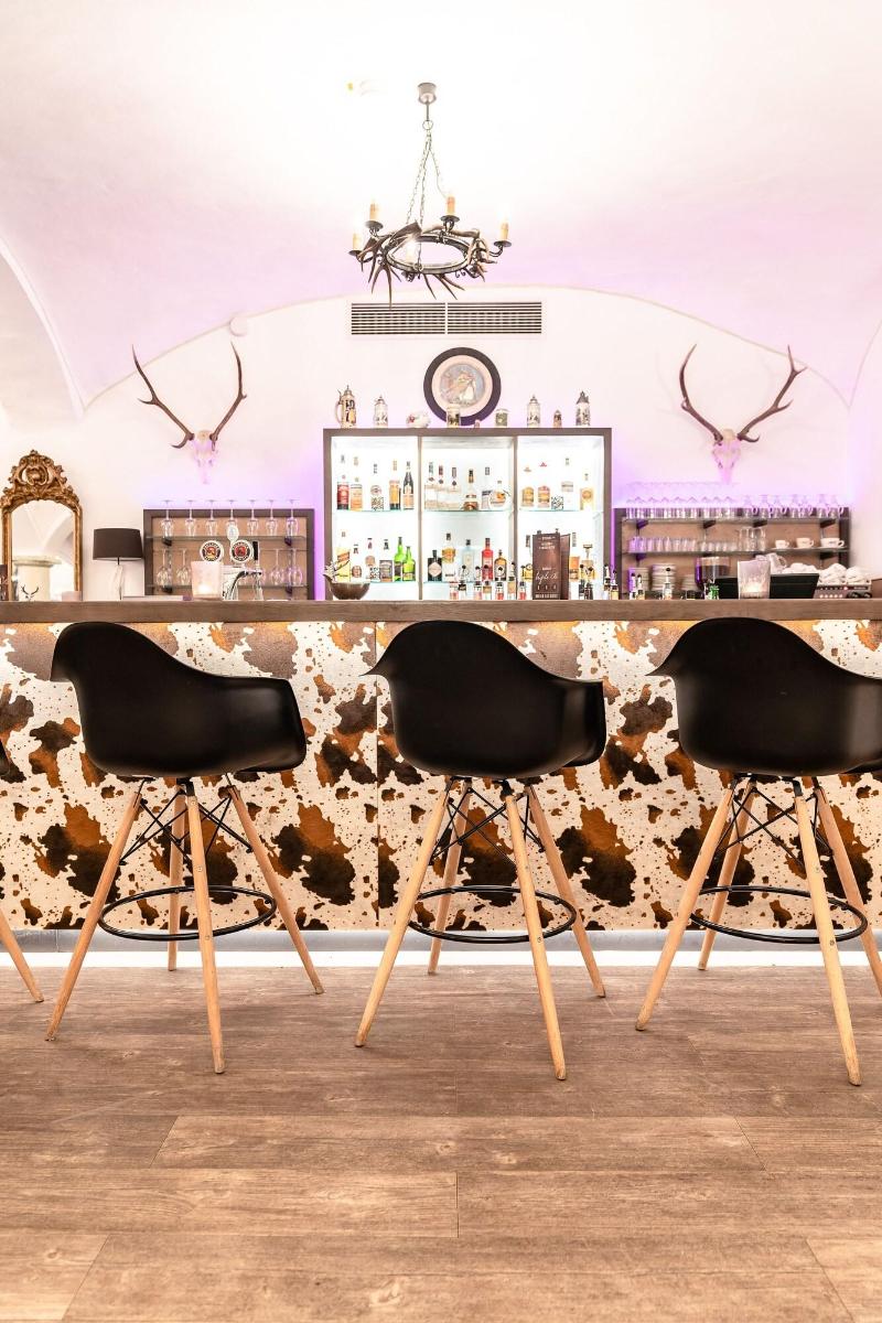 Sauerlacher Post - Bar
