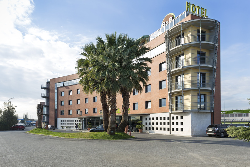 B&B HOTEL Pisa Airport - Genel