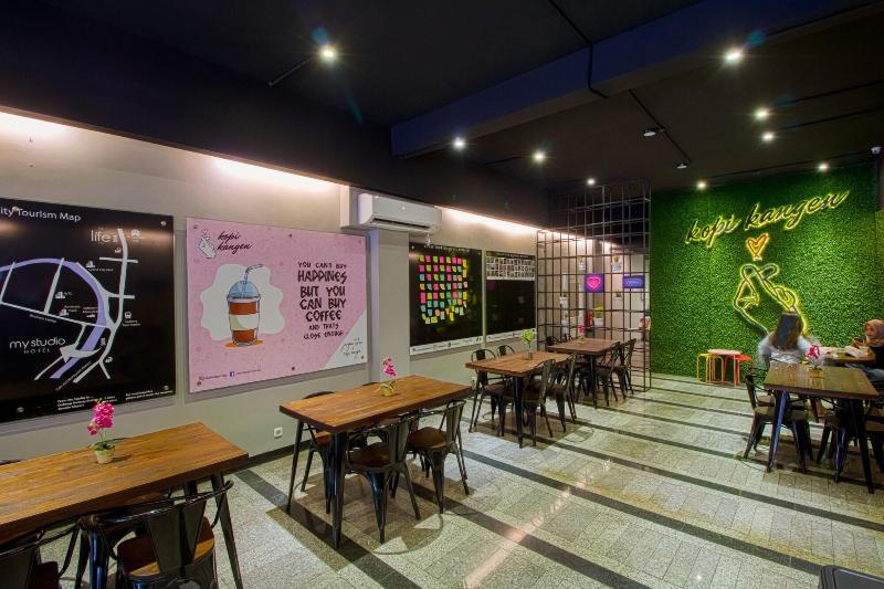 My Studio Hotel Juanda Airport Surabaya - Restoran