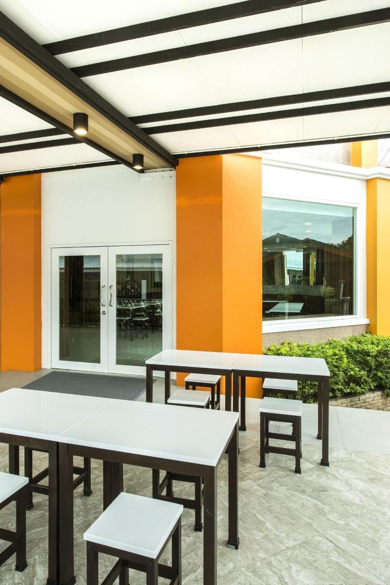 The Circle Hotel - Restoran