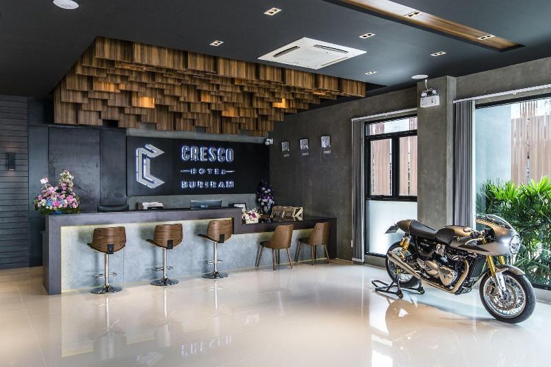 Cresco Hotel Buriram - Lobi