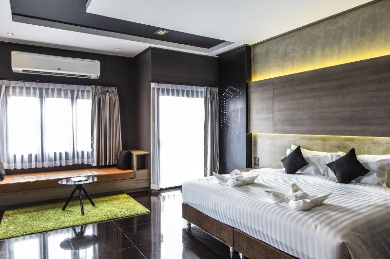 Cresco Hotel Buriram - Genel