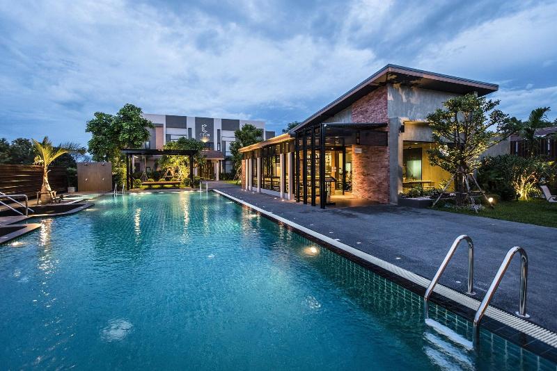 Cresco Hotel Buriram - Havuz