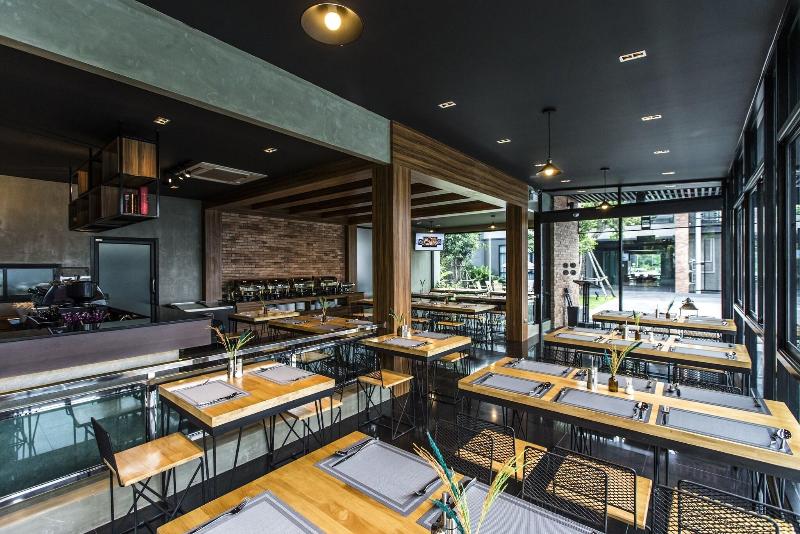 Cresco Hotel Buriram - Restoran