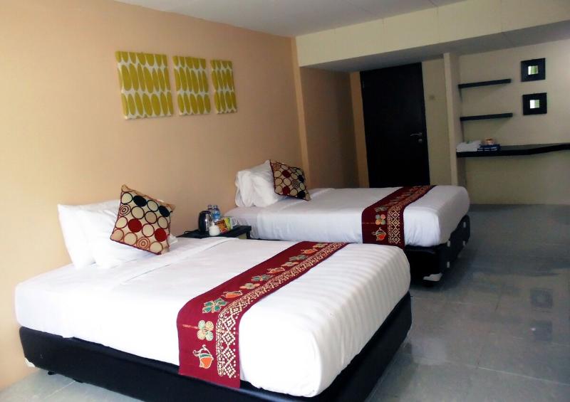 Sampurna Jaya Hotel - Oda