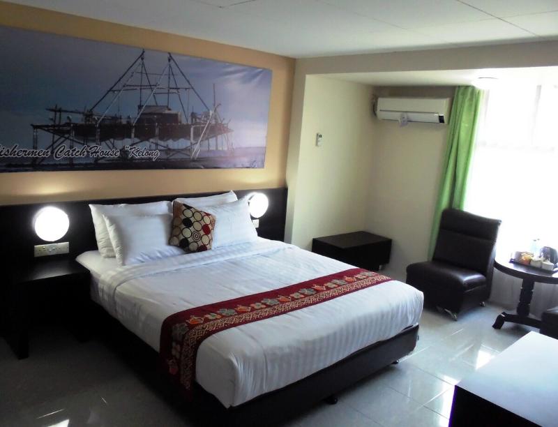 Sampurna Jaya Hotel - Oda