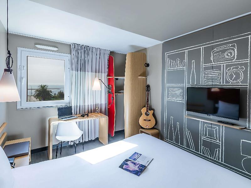 Ibis Porto Gaia - Oda