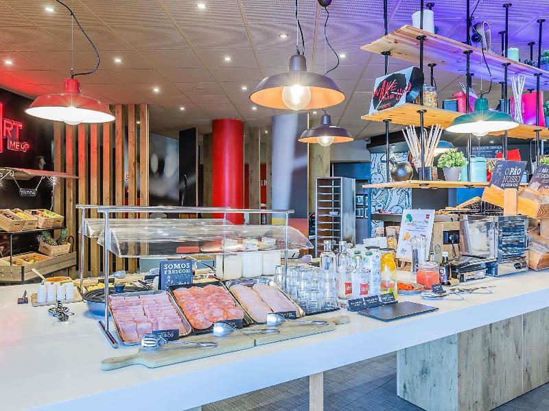 Ibis Porto Gaia - Restoran