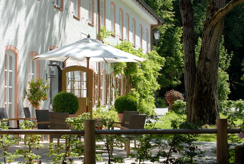 Brauereigasthof Hotel Aying - Genel