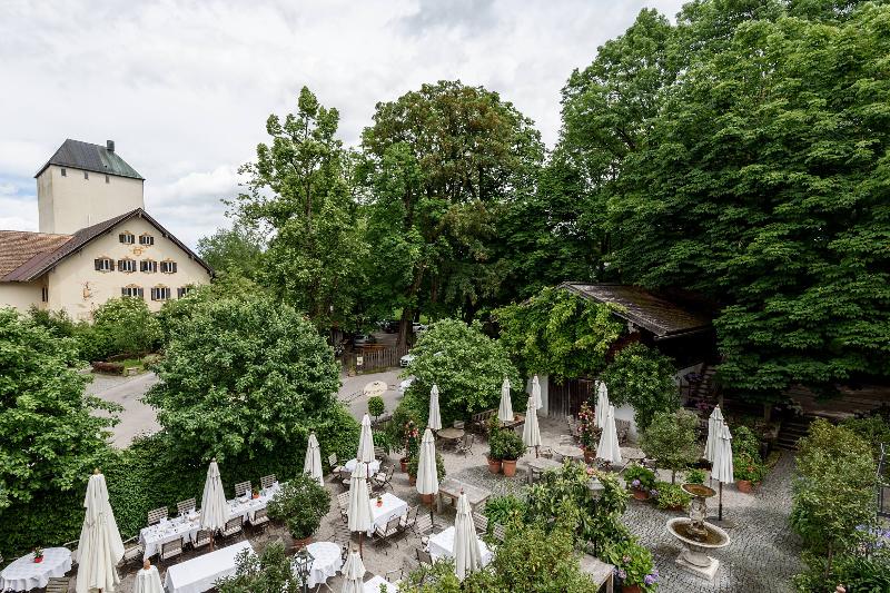 Brauereigasthof Hotel Aying - Teras