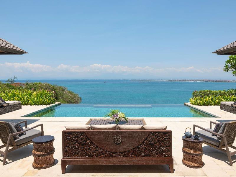 Raffles Bali - Oda