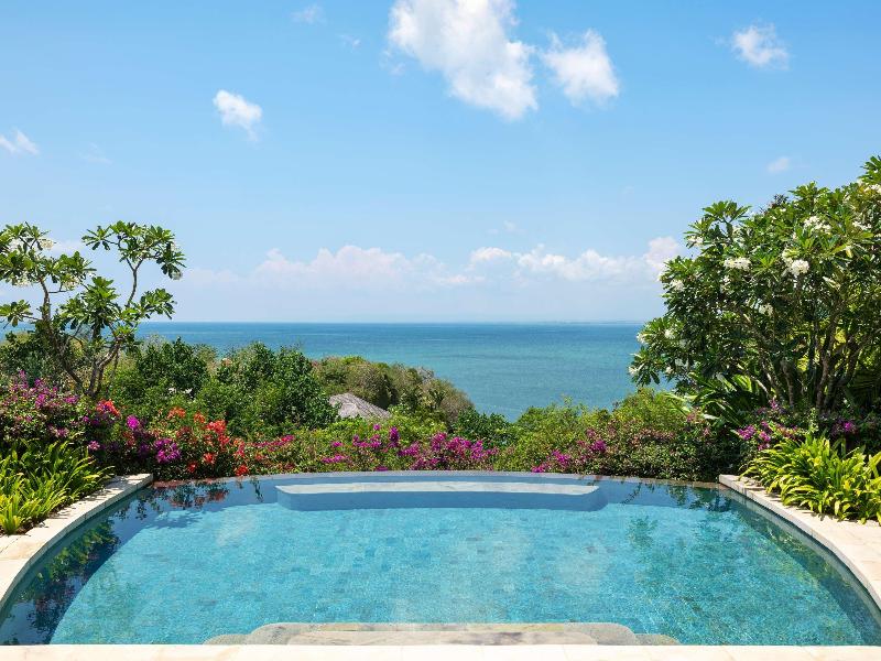 Raffles Bali - Oda