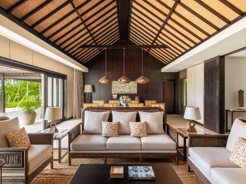 Raffles Bali - Oda