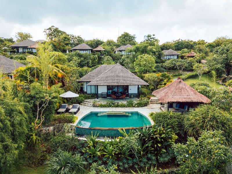 Raffles Bali - Oda
