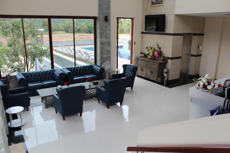Phurua Sanctuary Resort Spa - Lobi