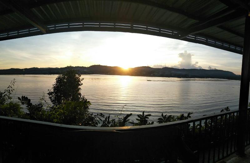 Pornpailin Riverside Resort - Genel